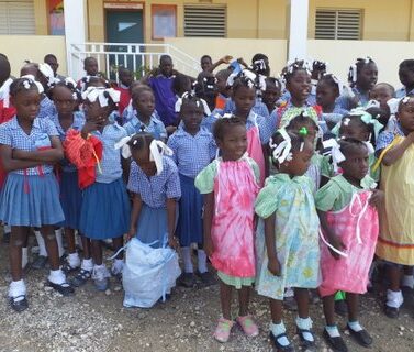 titulka_2016_2_obleceni_G4